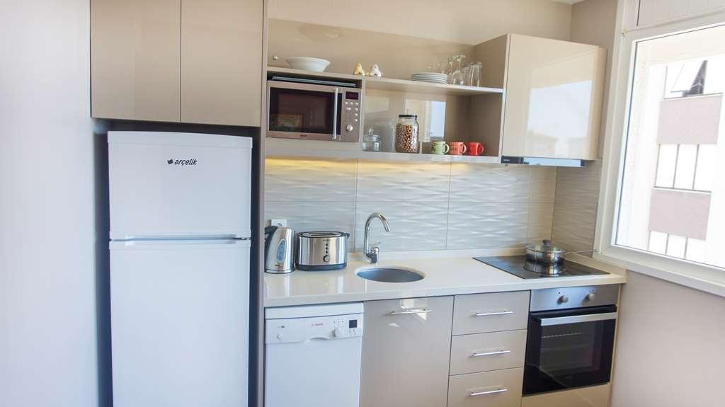Aparthotel The Suadiye Residencia Estambul Habitación foto